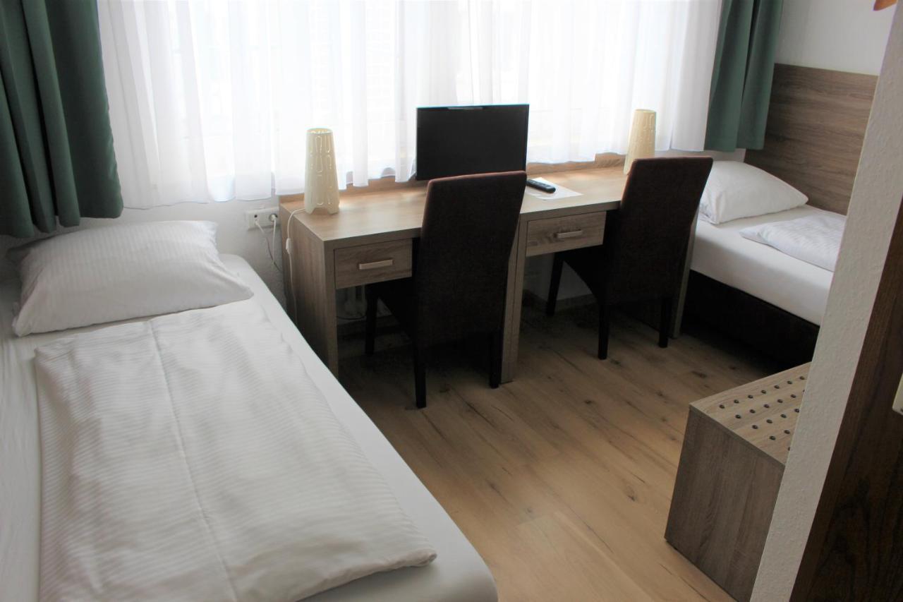 Hotel Ulmer Spatz Dış mekan fotoğraf