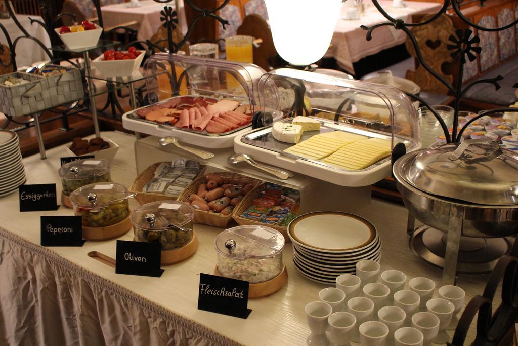 Hotel Ulmer Spatz Dış mekan fotoğraf