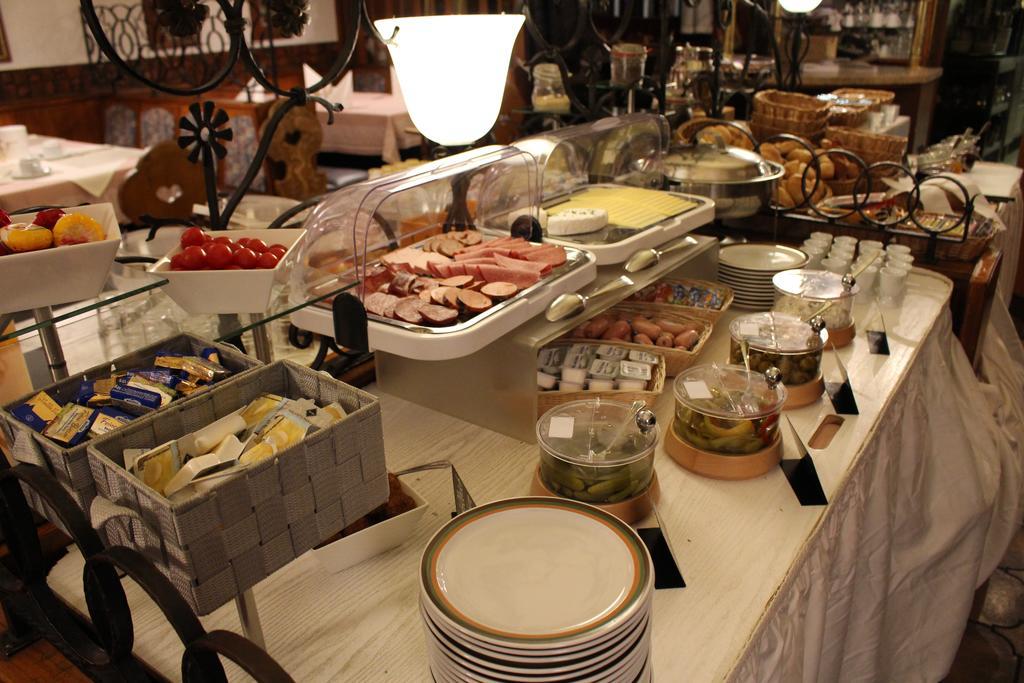 Hotel Ulmer Spatz Dış mekan fotoğraf